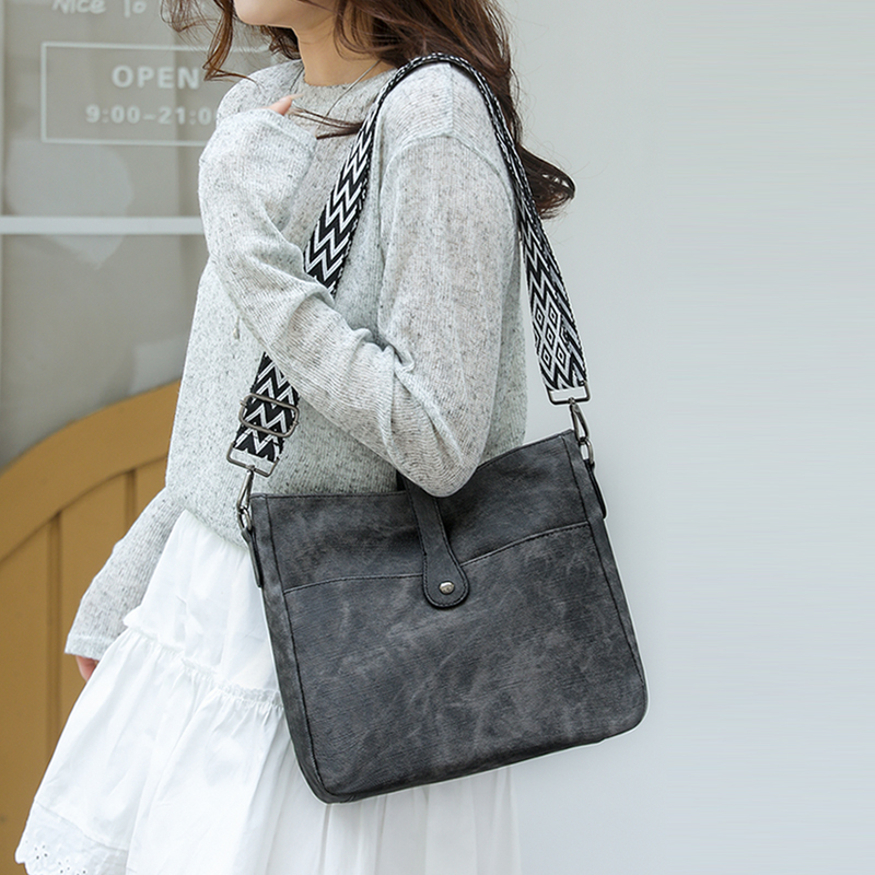 Women Bags For Office Use - Trendy damesschoudertas van nepleer - Veelzijdige