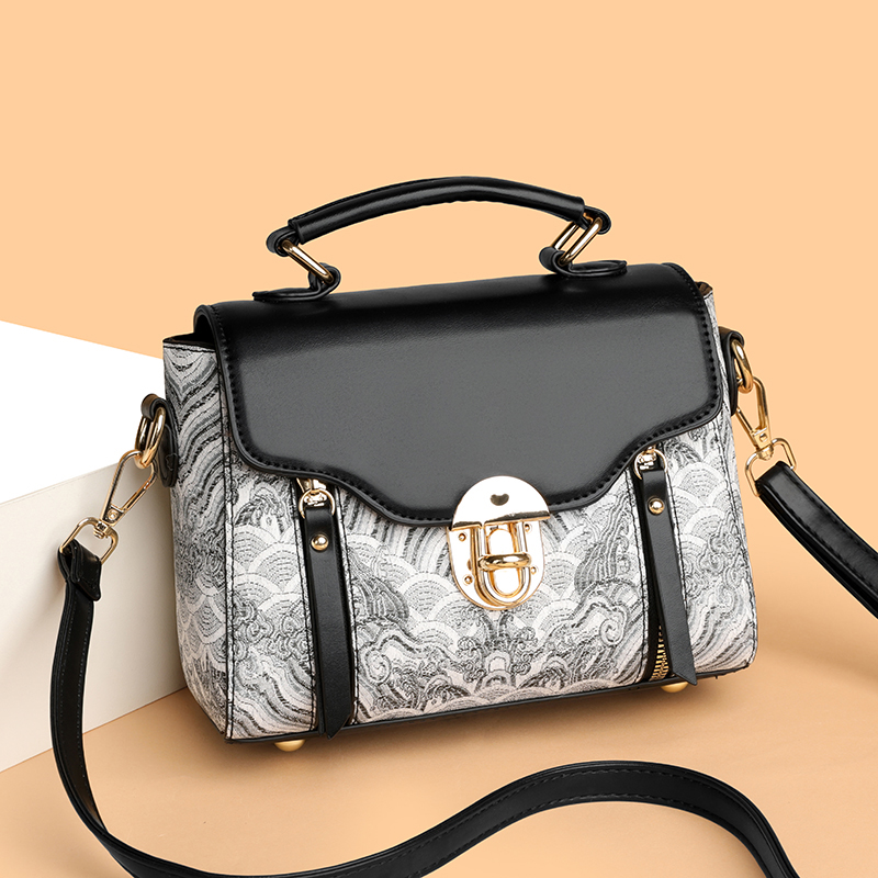 Hoge kwaliteit zacht lederen p - Women'S Bags At M&S recensie en prijs